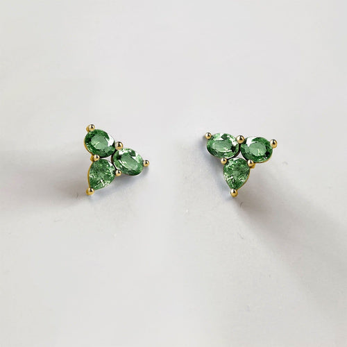 Boucles d'oreilles AITCHES Eden - Boucles d'oreilles en or 18K et saphirs verts 58 Facettes GER1124TL