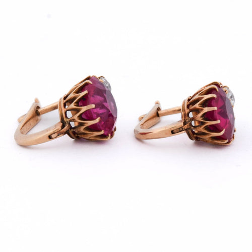 Boucles d'oreilles en or jaune 18 kt, rubis et diamants 58 Facettes OR253 '(0939)