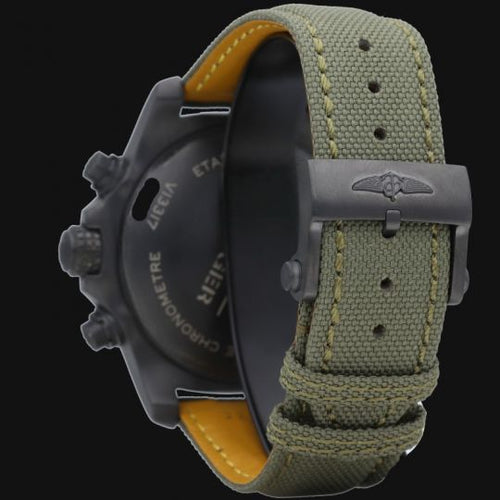 Breitling Avenger - Montre chronographe 45 Night Mission 58 Facettes MT47260