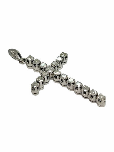 Pendentif croix en or blanc et diamants 58 Facettes 2155