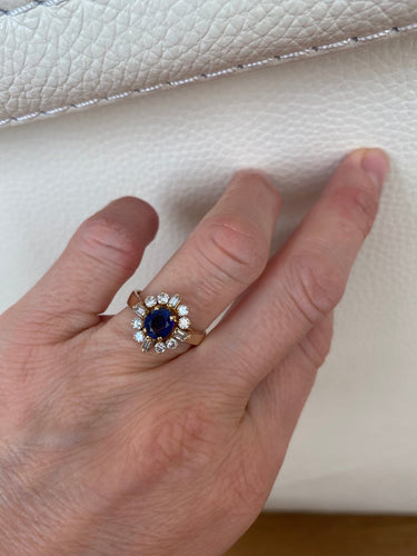 Bague 50 Bague en or jaune 18K avec saphir et diamants 58 Facettes ring
