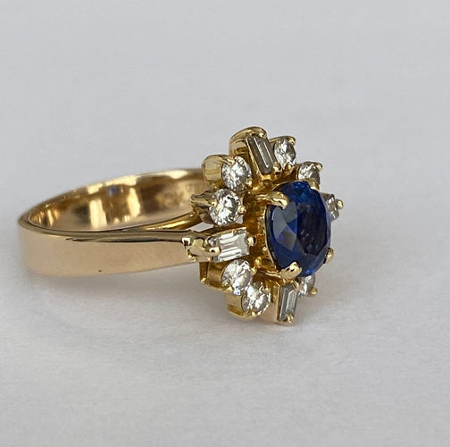 Bague 50 Bague en or jaune 18K avec saphir et diamants 58 Facettes ring