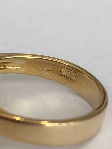 Bague 50 Bague en or jaune 18K avec saphir et diamants 58 Facettes ring