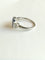 54 Bague en or blanc avec saphir et diamants 58 Facettes 01377