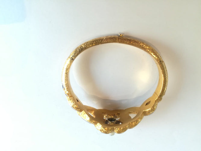 Bracelet ancien en or jaune, émail, perles et diamants 58 Facettes 01380