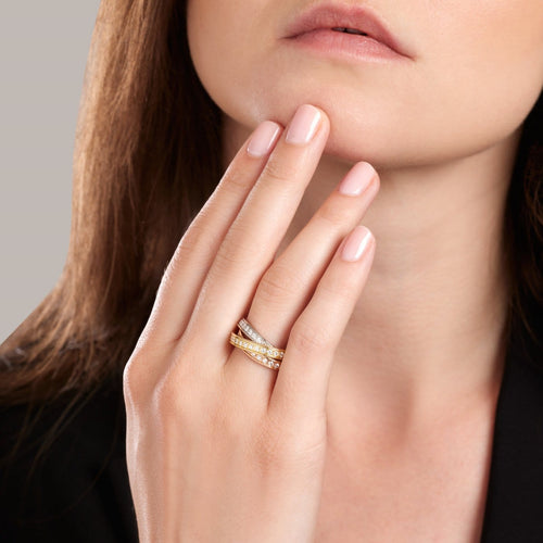Bague 52 Cartier Trinity - Bague en trois ors et diamants 58 Facettes 327