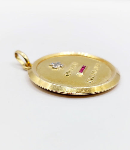 Augis - Pendentif médaille d'amour en or 18k, diamants et rubis 58 Facettes A07584