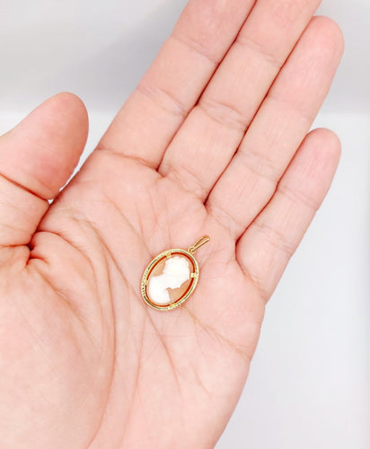 Pendentif vintage en or rose 18k avec camée sur coquillage 58 Facettes A07590