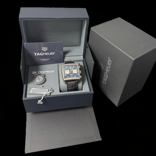 TAG Heuer Monaco - Montre chronographe Calibre 12 en acier 58 Facettes MT47554