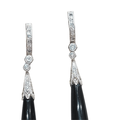 Boucles d'oreilles en or blanc, diamants et onyx 58 Facettes T121