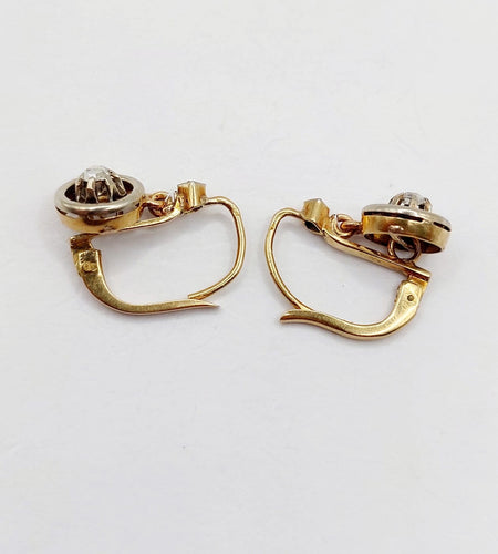 Dormeuses cible Art déco en or 18k, platine et diamants 58 Facettes A07595