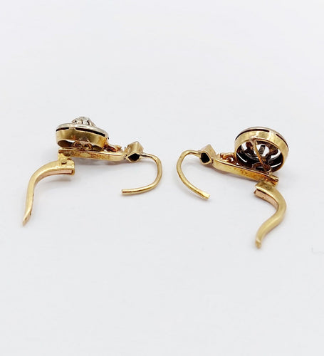 Dormeuses cible Art déco en or 18k, platine et diamants 58 Facettes A07595