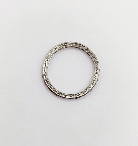 50 Alliance américaine Art déco - Bague éternité en or blanc 18k et rubis 58 Facettes A07600