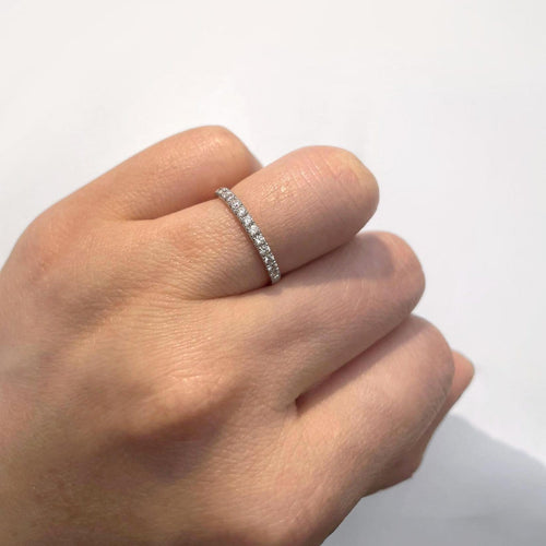 embrace-half-eternity-30ct-ring-18k-white-gold-2.jpg