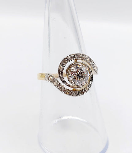 54.5 Bague tourbillon en or 18k, platine et diamants 58 Facettes A07612