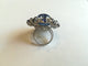 52 Bague cocktail en or, saphirs et diamants 58 Facettes 01381