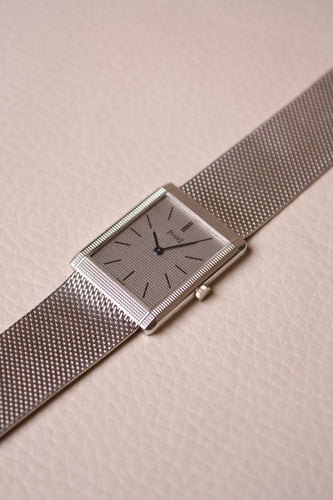 Montre Piaget Tank - Montre extra-plate en or blanc Clous de Paris 58 Facettes MONTRE-013