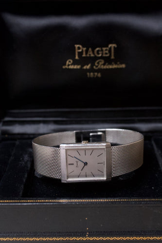 Montre Piaget Tank - Montre extra-plate en or blanc Clous de Paris 58 Facettes MONTRE-013