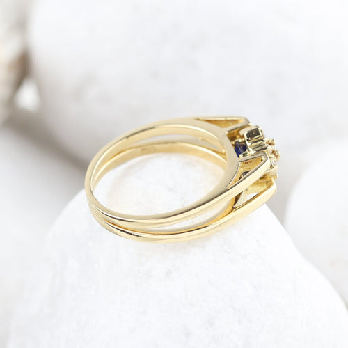 50 Bague réversible en or jaune 18K avec saphir et diamants 58 Facettes SC3