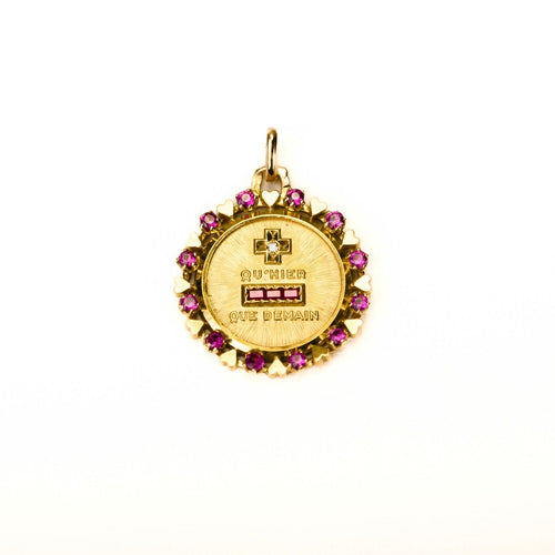 Médaille Augis ronde couronne coeurs et rubis or_face.jpg