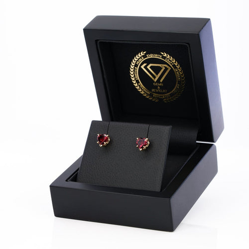 Boucles d'oreilles Boucles d'oreilles en or jaune 14 ct et grenats cœur 58 Facettes E0037