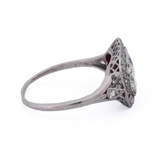 61 Bague Art déco en platine avec rubis et diamants 58 Facettes AN606 (00539)