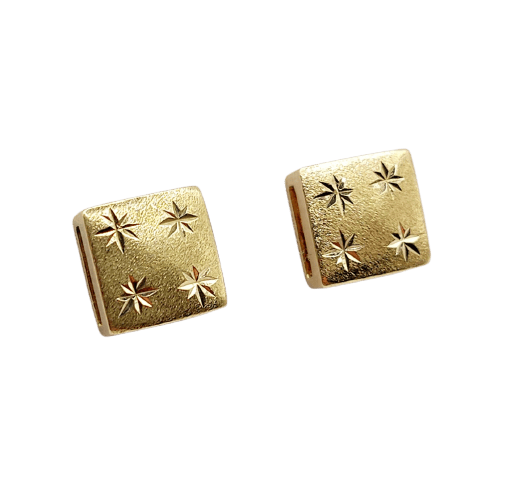 Puces d'oreilles vintage en or 18K à étoiles ciselées