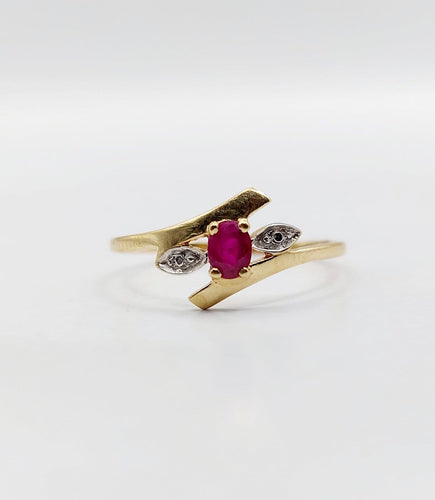 54.5 Bague Art nouveau en or 18K et rubis 58 Facettes A07635