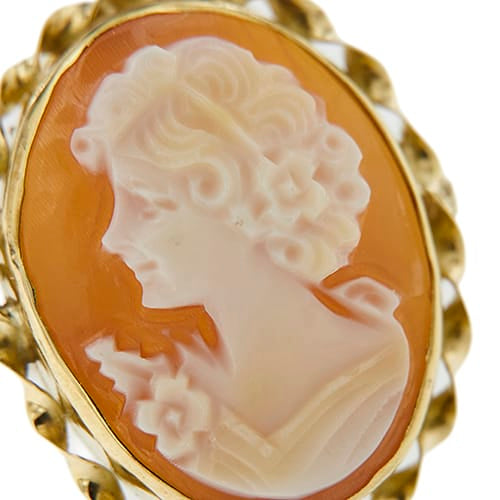 59 Bague camée en or jaune 58 Facettes 40186