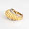 Bague 58 Bague dôme cannelée vintage en or jaune 18 carats et diamants 58 Facettes G14004
