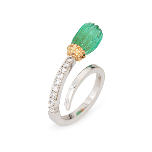 Bague Bague bypass en or blanc 14k avec émeraude cannelée et diamants 58 Facettes G13993