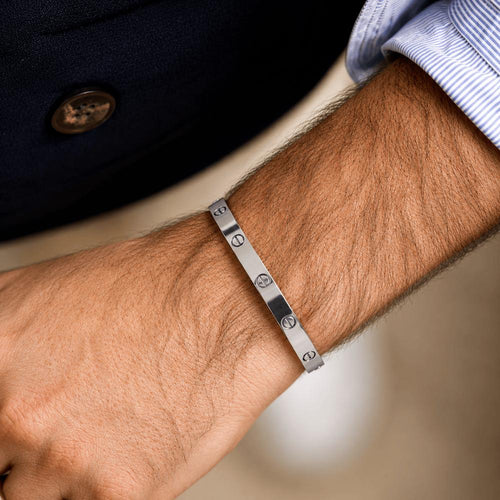 Cartier Love - Bracelet classique en or gris 18k 58 Facettes FB11546