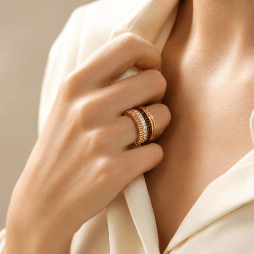 51 Boucheron Quatre Large - Bague en or jaune et diamants 58 Facettes FB11648