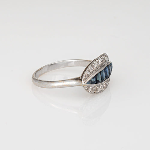 Bague 56 Bague Art déco vintage en or blanc 18 ct et platine, diamants et saphirs 58 Facettes G14119