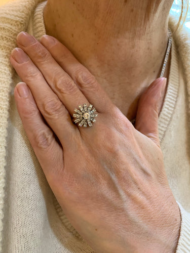 Bague 55.5 Bague flocon pavée de diamants 1 carat en or gris 18 carats 58 Facettes BD214