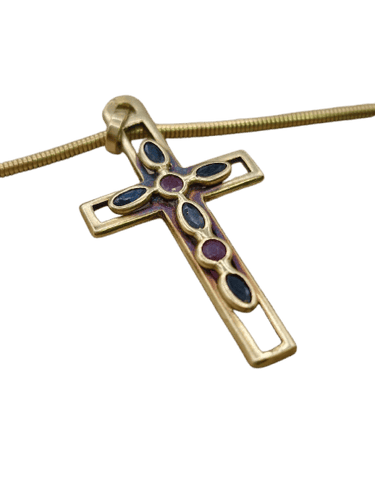 Collier croix vintage en or jaune 18 ct, rubis et saphirs