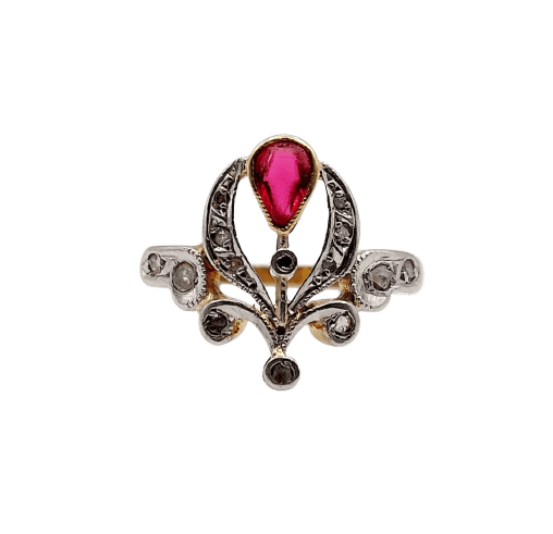 Bague duchesse antique en or rose 18k, pierre rouge et diamants
