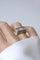 53 Tank - Bague en or rose, platine, diamant coussin et saphirs 58 Facettes