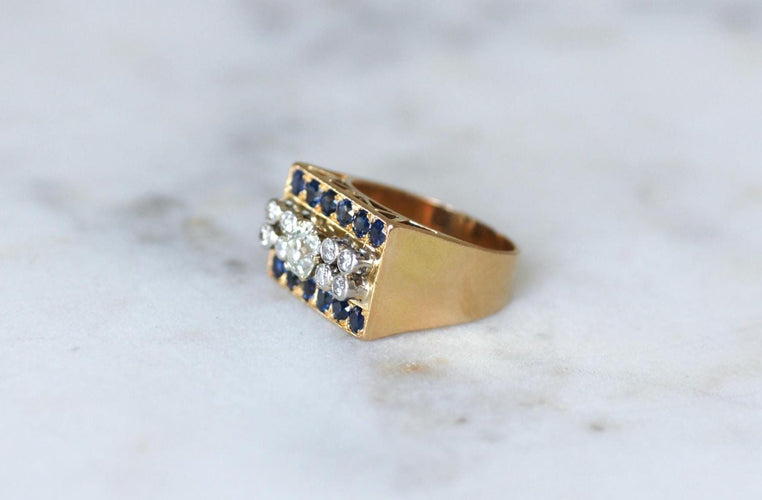 53 Tank - Bague en or rose, platine, diamant coussin et saphirs 58 Facettes