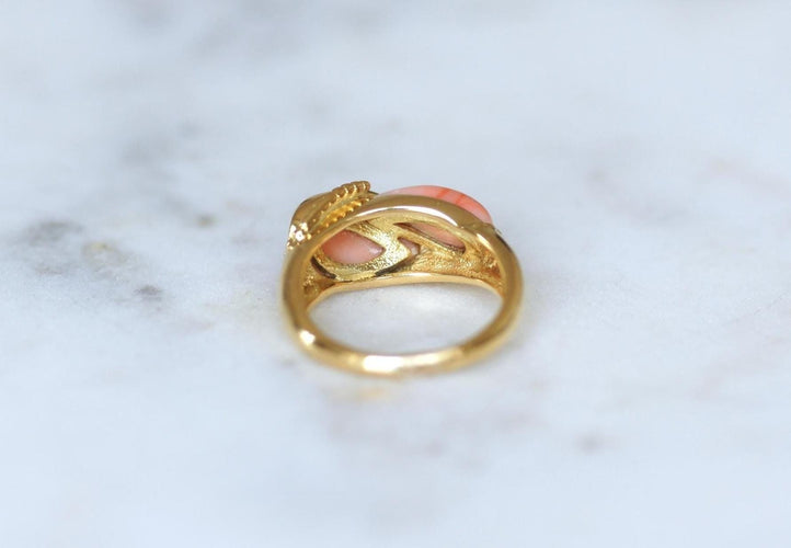 53 Jean & Pierre Bellin - Bague Toi et Moi en or jaune, corail et diamants 58 Facettes