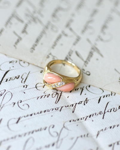 53 Jean & Pierre Bellin - Bague Toi et Moi en or jaune, corail et diamants 58 Facettes