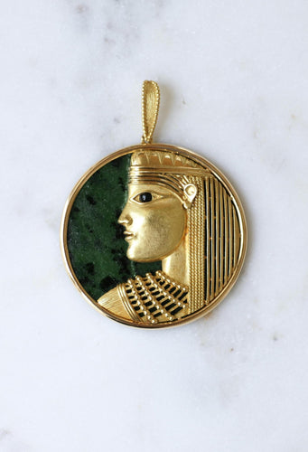 Jean & Pierre Bellin - Pendentif Zodiaque Vierge en or jaune et jade 58 Facettes