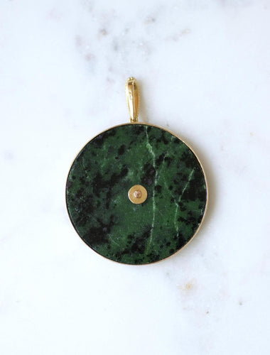 Jean & Pierre Bellin - Pendentif Zodiaque Vierge en or jaune et jade 58 Facettes