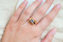 55 Bague nœud en or jaune et verre bleu ciel 58 Facettes Ref2954