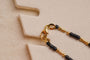 https://cdn.shopify.com/s/files/1/0963/7950/2920/files/Bracelet-lezard-et-perles-de-rocailles-bracelet-unique_a36e1224-0fd8-4d20-b19d-390056f73956.jpg?v=1779981143