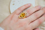 Bague Bague marquise en or jaune 18 carats avec saphir jaune synthétique 58 Facettes 3121