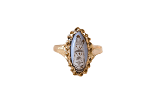 Bague 51 Bague marquise en or jaune 18 carats 58 Facettes Ref 3073