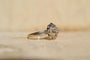 Bague 52 Bague fleur en or blanc 18 carats avec oxyde 58 Facettes 3555