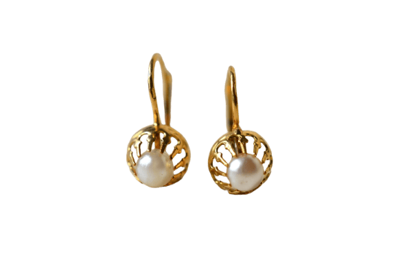 Boucles d'oreilles Boucles d'oreilles dormeuses en or jaune 18 carats et perles 58 Facettes 3576