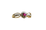 Bague 58 Bague ajourée en or jaune, rubis et diamants 58 Facettes 3747